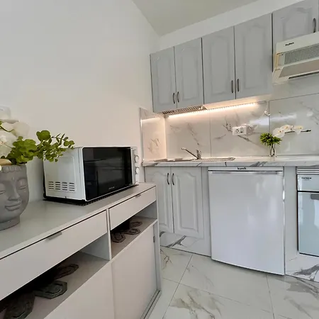 Serene Flat In Location Overlooking Siam Park Apartment *