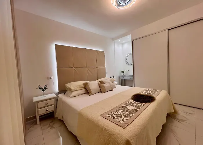 Serene Flat In Location Overlooking Siam Park *
