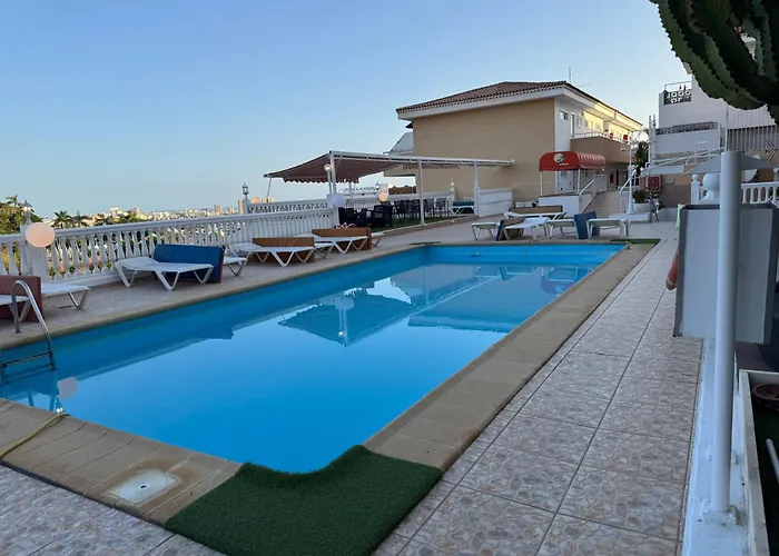 Serene Flat In Location Overlooking Siam Park Διαμέρισμα